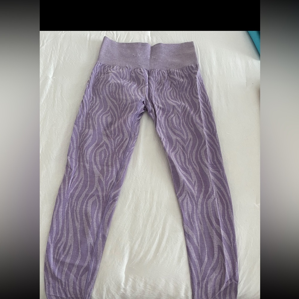 NVGTN Leggings